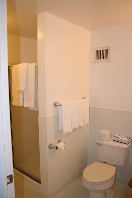 Visions Inn Cooperstown Chambre photo